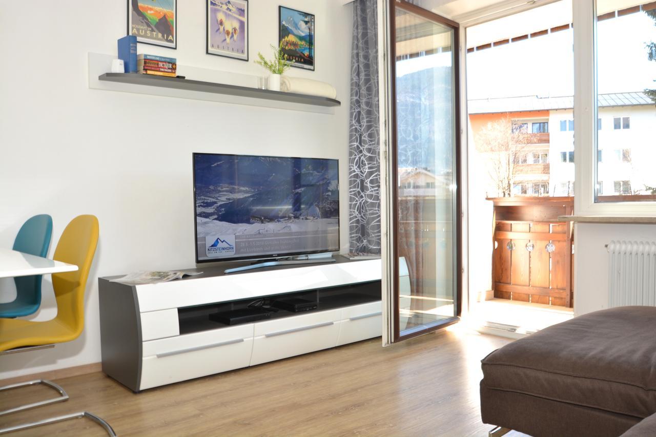 Areit One Family And Friends Apartment Τσελ αμ Ζέε Εξωτερικό φωτογραφία